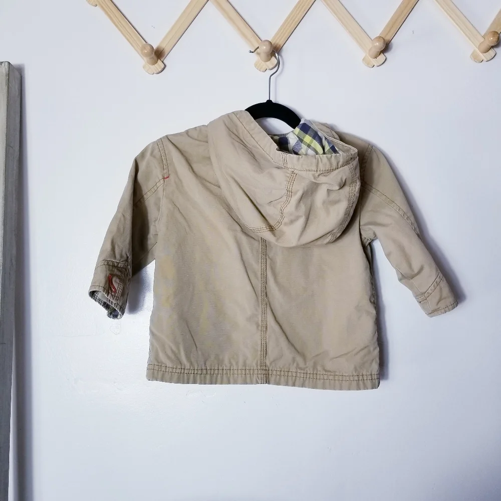 GENUINE KIDS FROM OSHKOSH TAN UTILITY JACKET SIZE 12 MONTHS